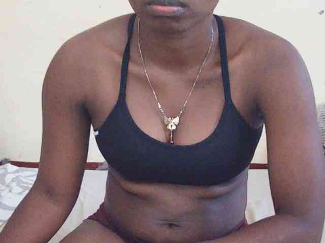 Sweetdiva2 webcam