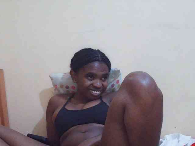 Sweetdiva2 webcam