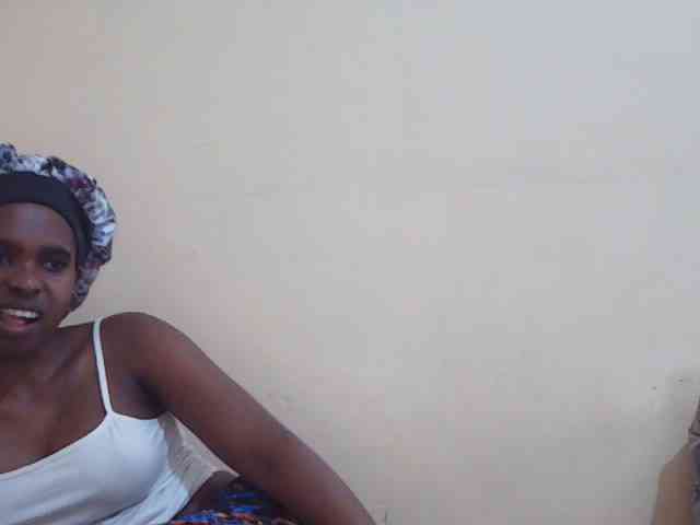 Sweetdiva2 webcam