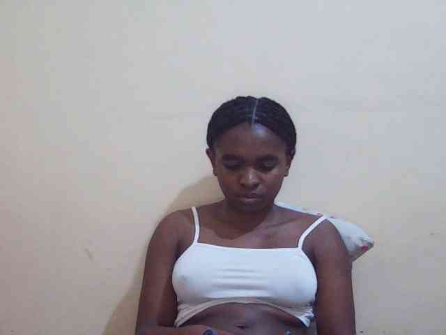 Sweetdiva2 webcam