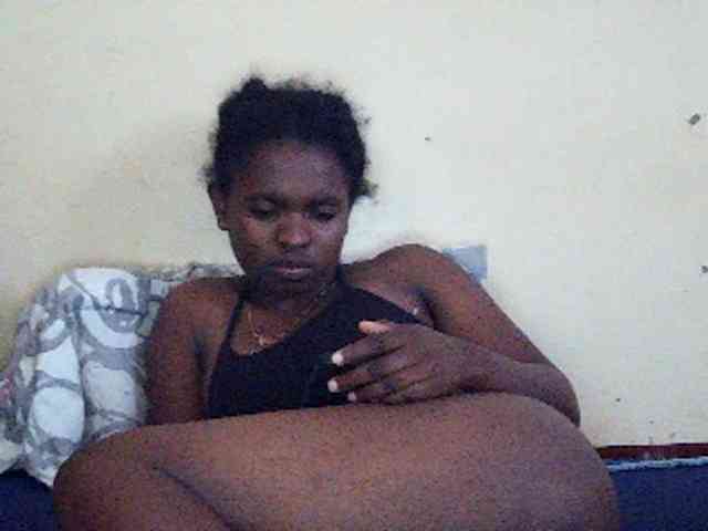 Sweetdiva2 webcam