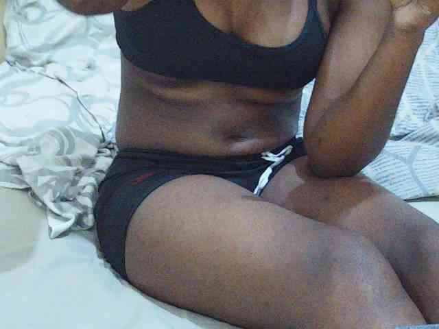 Sweetdiva2 webcam