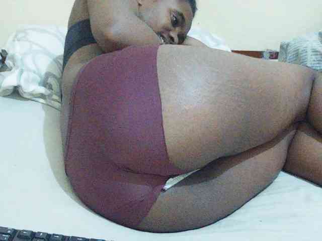 Sweetdiva2 webcam