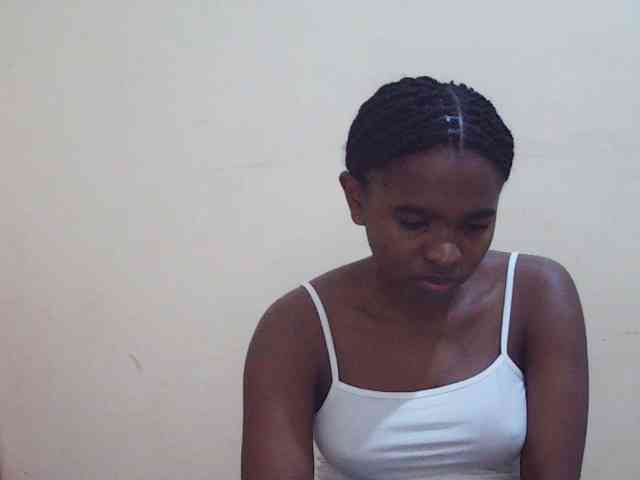 Sweetdiva2 webcam