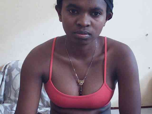 Sweetdiva2 webcam