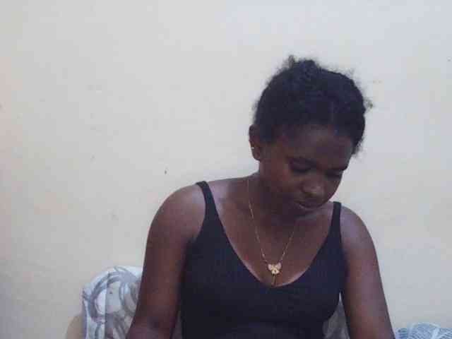 Sweetdiva2 webcam