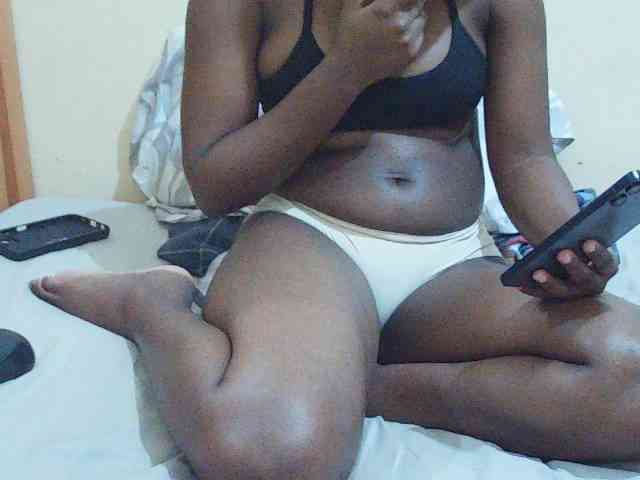 Sweetdiva2 webcam