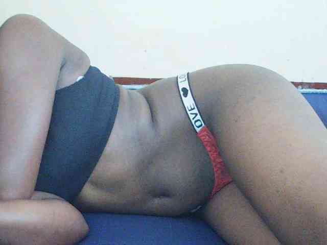 Sweetdiva2 webcam