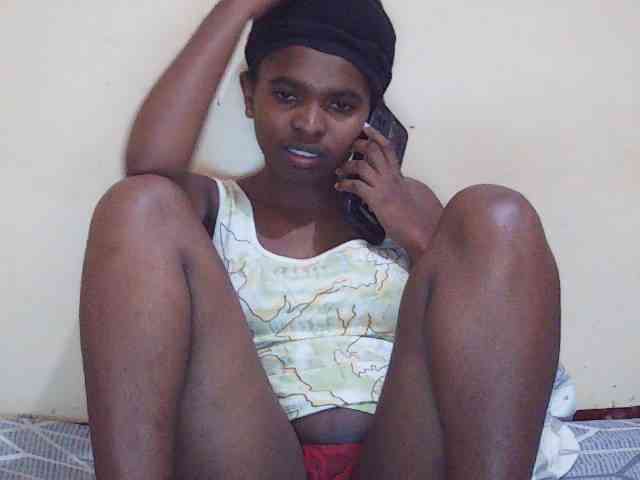 Sweetdiva2 webcam