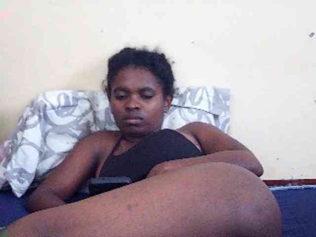 Sweetdiva2 webcam