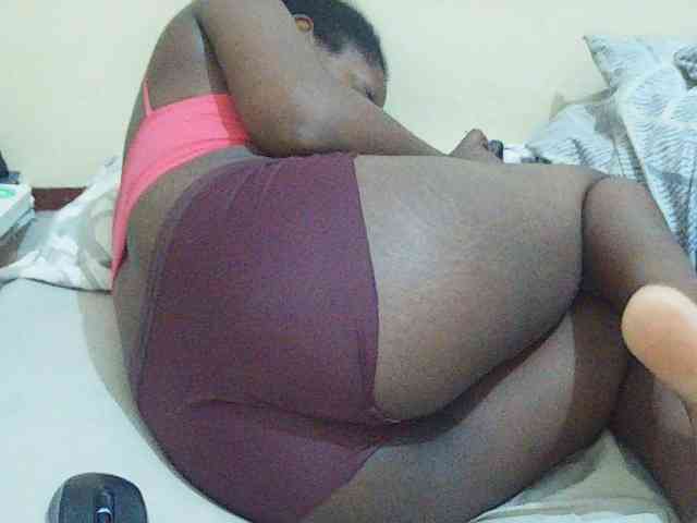 Sweetdiva2 webcam
