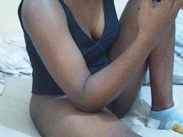Sweetdiva2 webcam