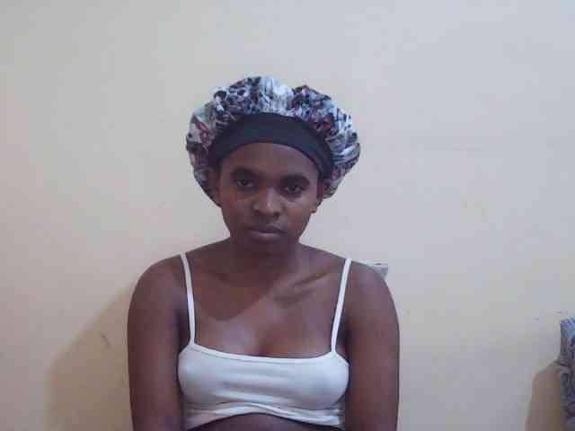 Sweetdiva2 webcam