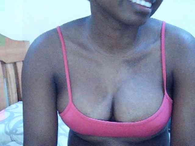 Sweetdiva2 webcam
