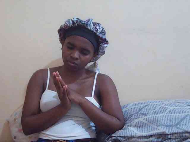 Sweetdiva2 webcam
