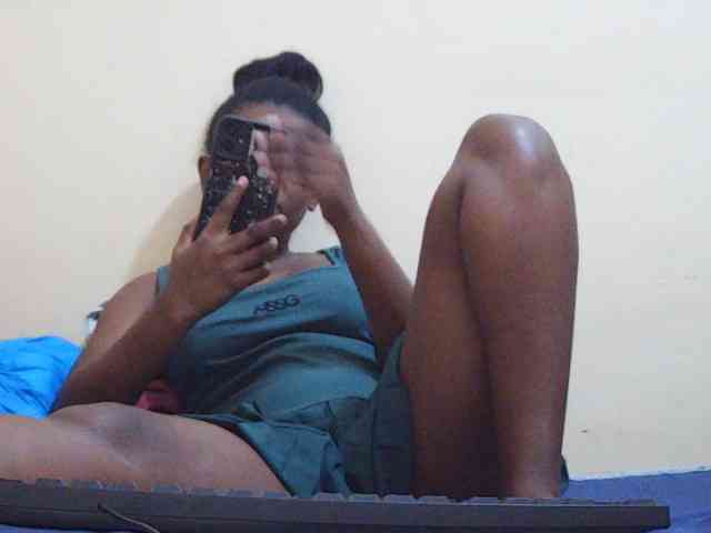 Sweetdiva2 webcam