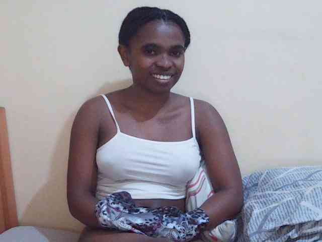 Sweetdiva2 webcam