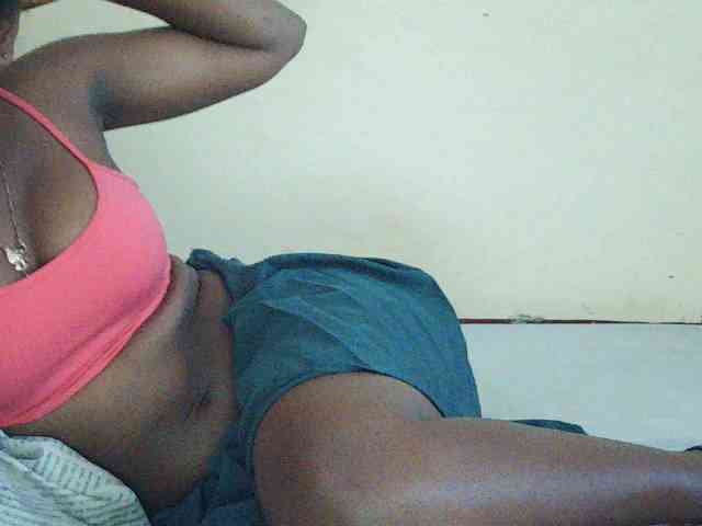 Sweetdiva2 webcam