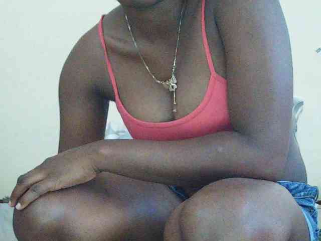 Sweetdiva2 webcam