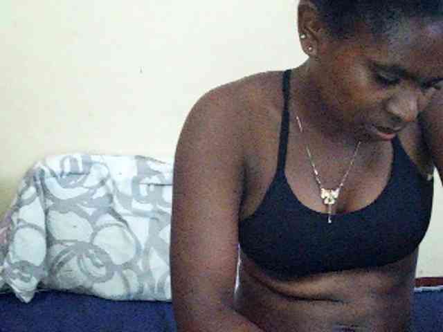 Sweetdiva2 webcam