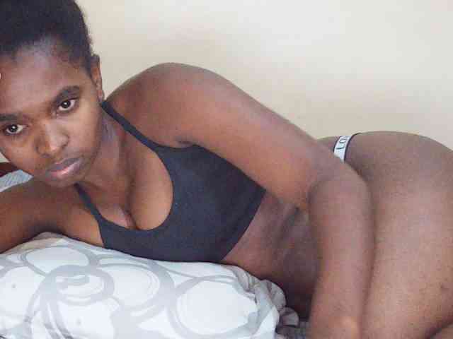 Sweetdiva2 webcam