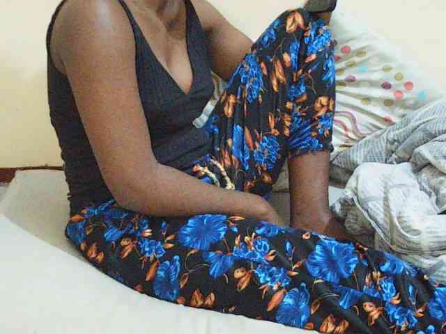 Sweetdiva2 webcam