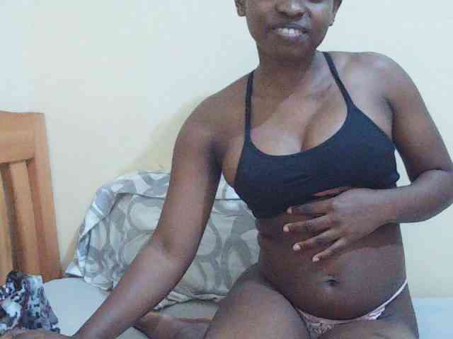 Sweetdiva2 webcam