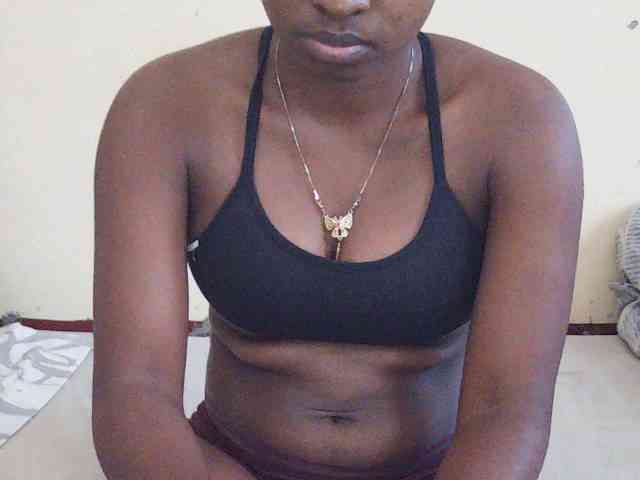 Sweetdiva2 webcam
