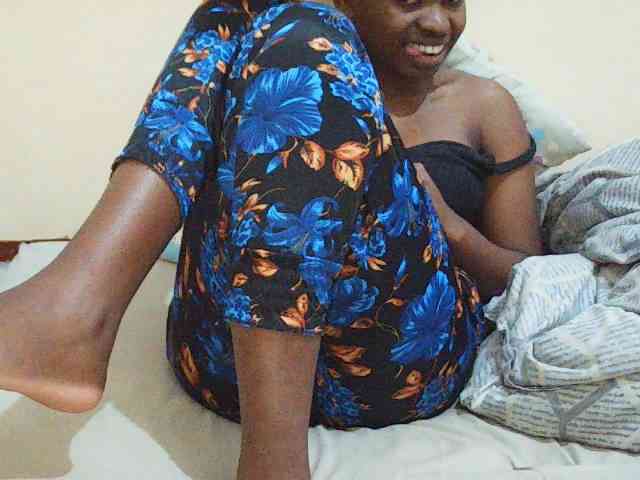 Sweetdiva2 webcam