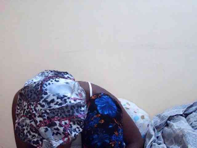 Sweetdiva2 webcam