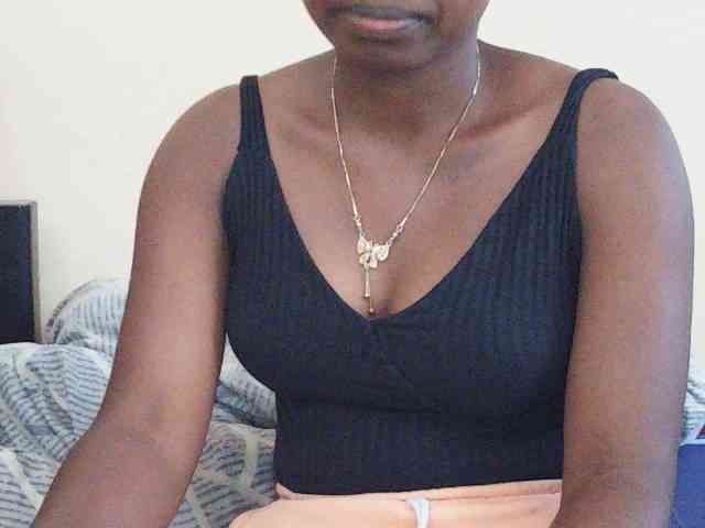 Sweetdiva2 webcam