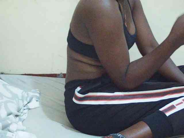 Sweetdiva2 webcam
