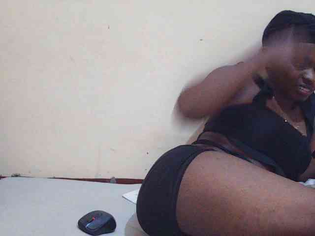 Sweetdiva2 webcam