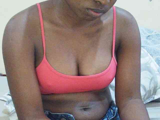 Sweetdiva2 webcam