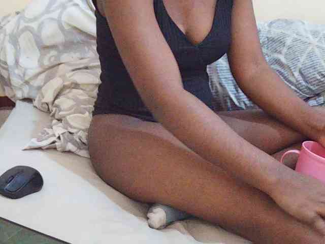 Sweetdiva2 webcam