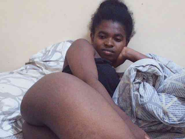 Sweetdiva2 webcam