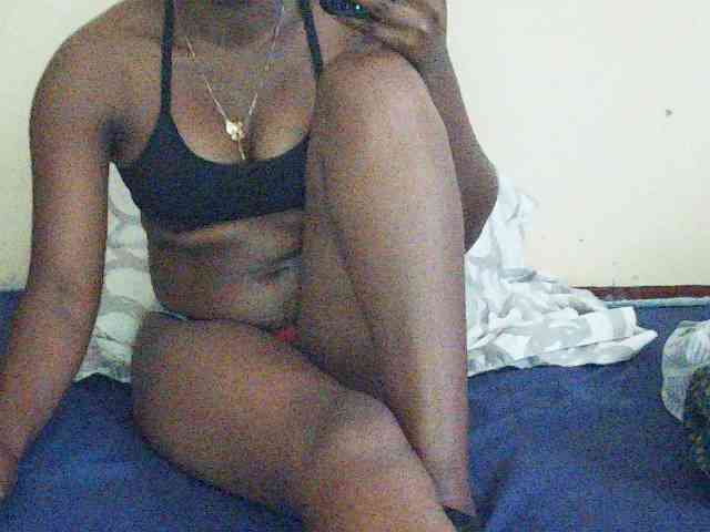 Sweetdiva2 webcam