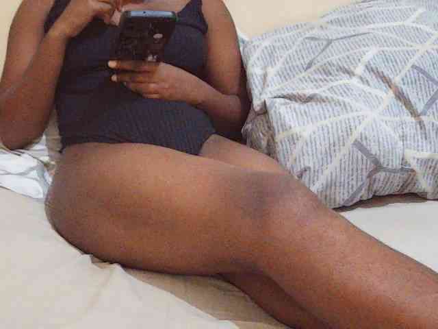 Sweetdiva2 webcam