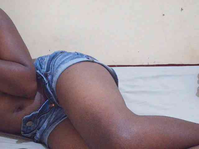 Sweetdiva2 webcam