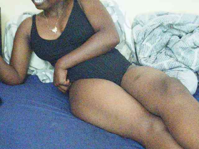 Sweetdiva2 webcam