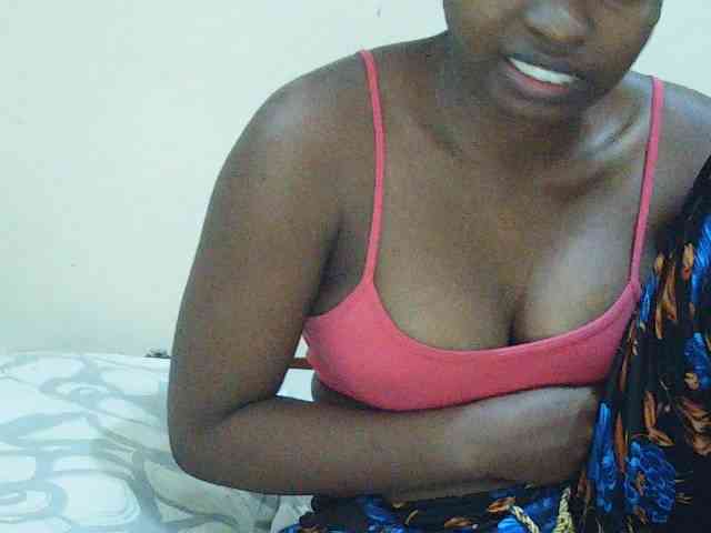 Sweetdiva2 webcam