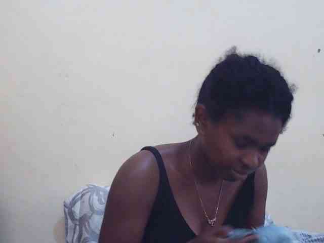 Sweetdiva2 webcam