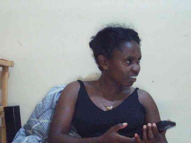 Sweetdiva2 webcam