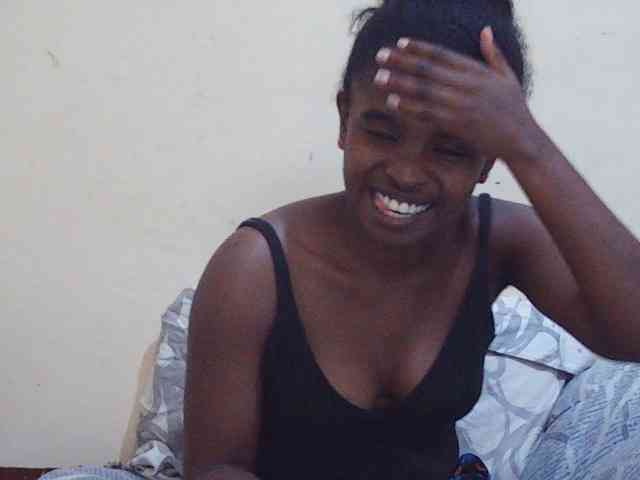 Sweetdiva2 webcam