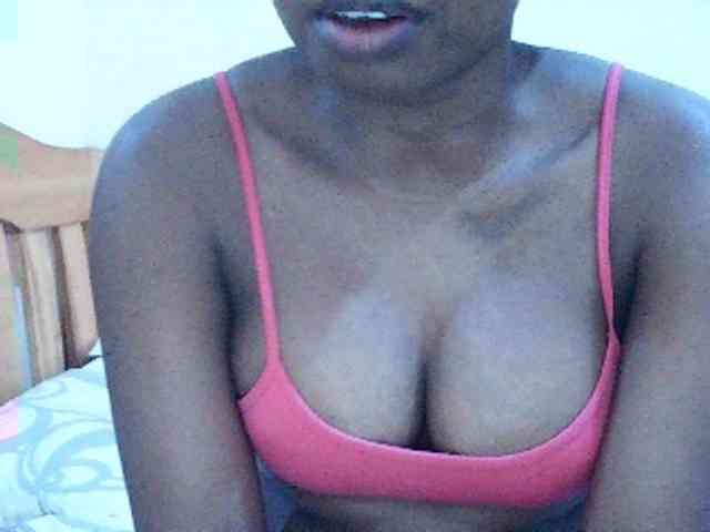 Sweetdiva2 webcam