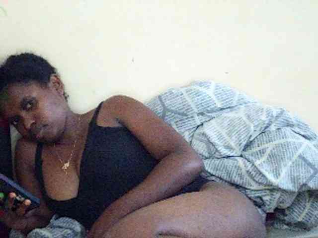 Sweetdiva2 webcam
