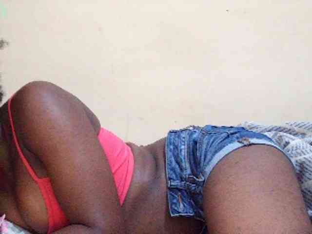 Sweetdiva2 webcam