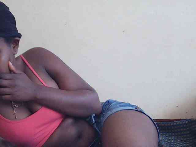 Sweetdiva2 webcam