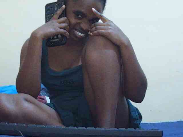 Sweetdiva2 webcam
