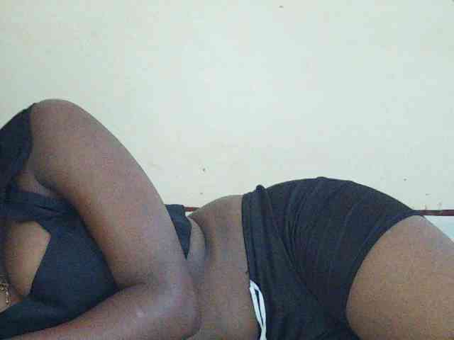 Sweetdiva2 webcam